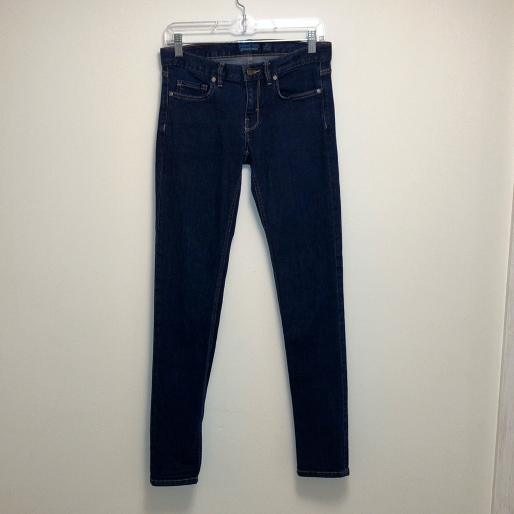 Patagonia 27 Slim Dark Wash Jeans